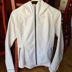 BRAND NWT Lululemon Cross Chill Jacket SZ 4